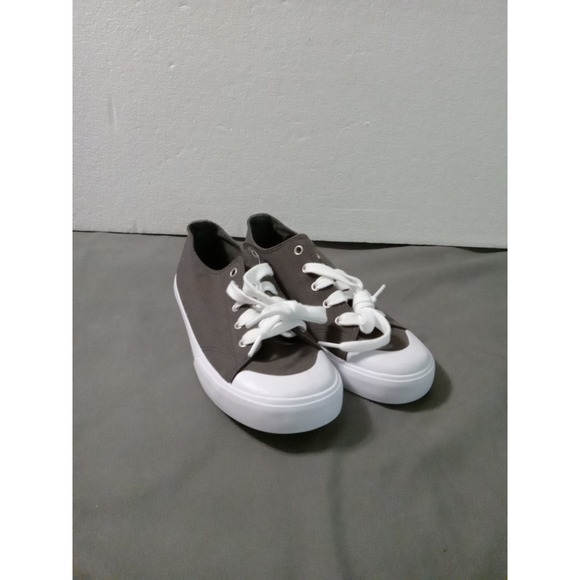 WONDER NATION BOYS size 5 DARK GRAY MEMORY FOAM LACE UP SHOES LOW TOP NWOT - Picture 2 of 16